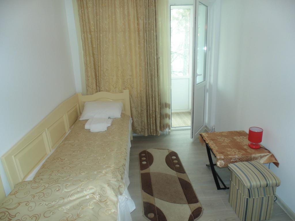Lary Apartament ซูชาวา ห้อง รูปภาพ